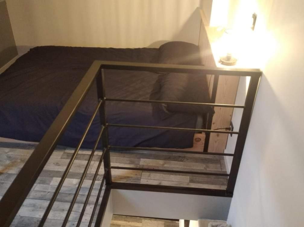 Sejour Au Jardin De Cupidon Avec Jacuzzi Et Sauna Balbigny エクステリア 写真